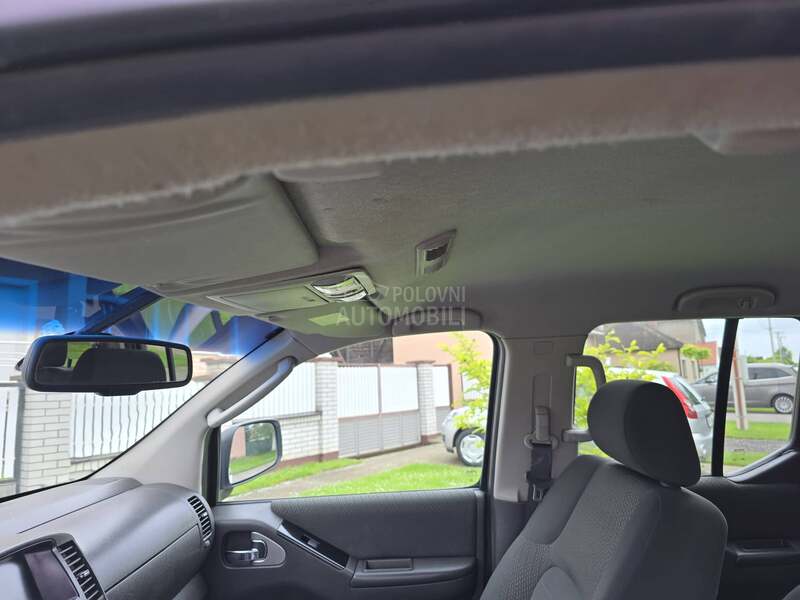 Nissan Navara 2.5 d