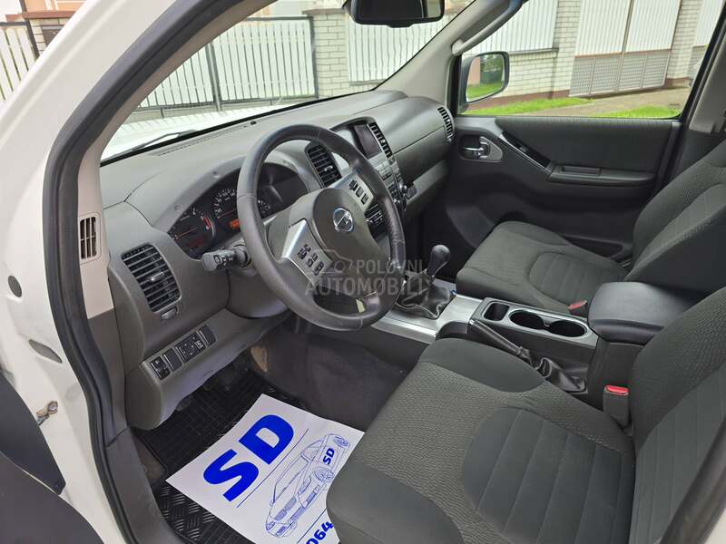 Nissan Navara 2.5 d
