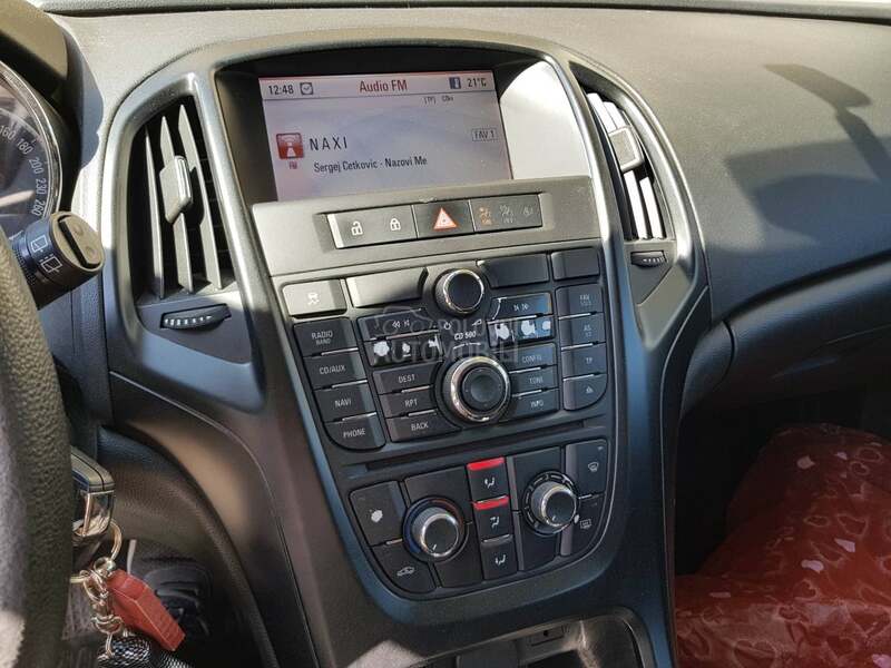 Opel Astra J ASTRA ESSEA16XER