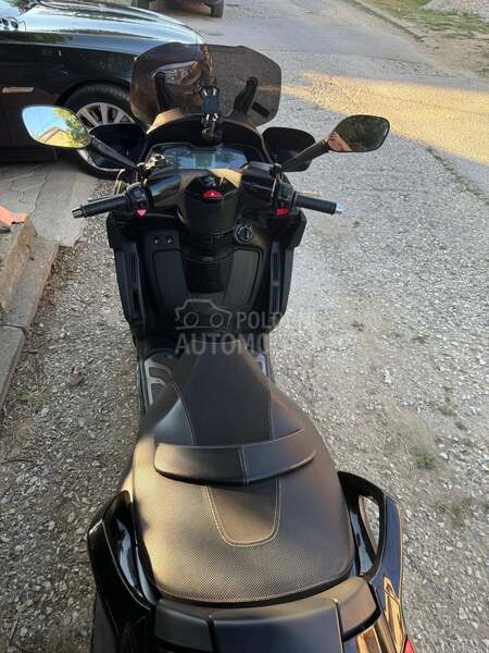Peugeot Metropolis