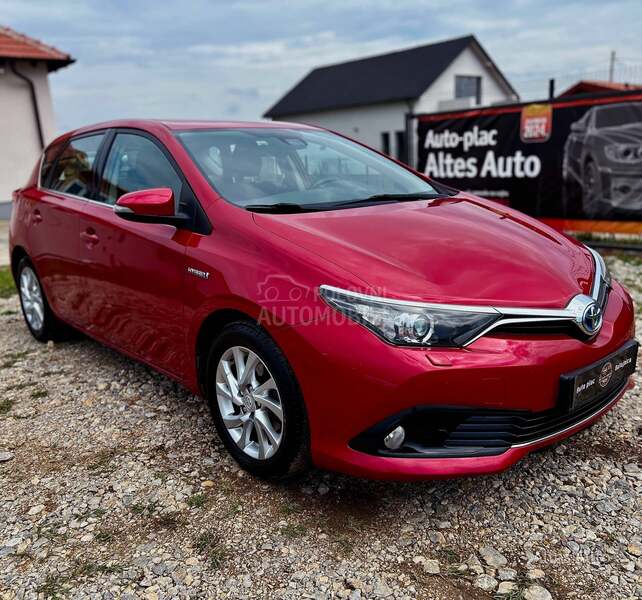 Toyota Auris HYBRID