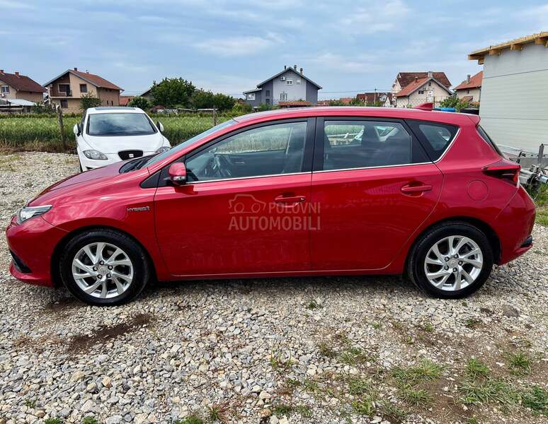 Toyota Auris HYBRID
