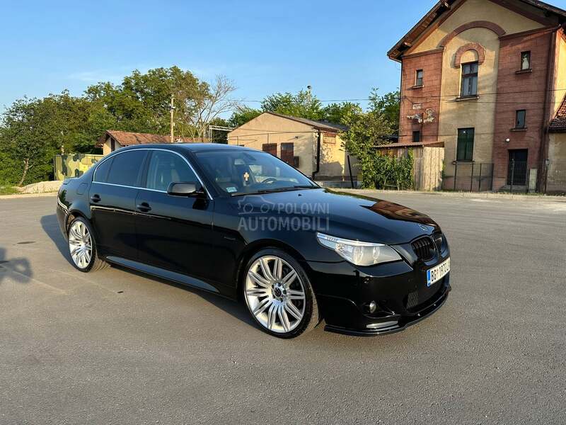 BMW 520 