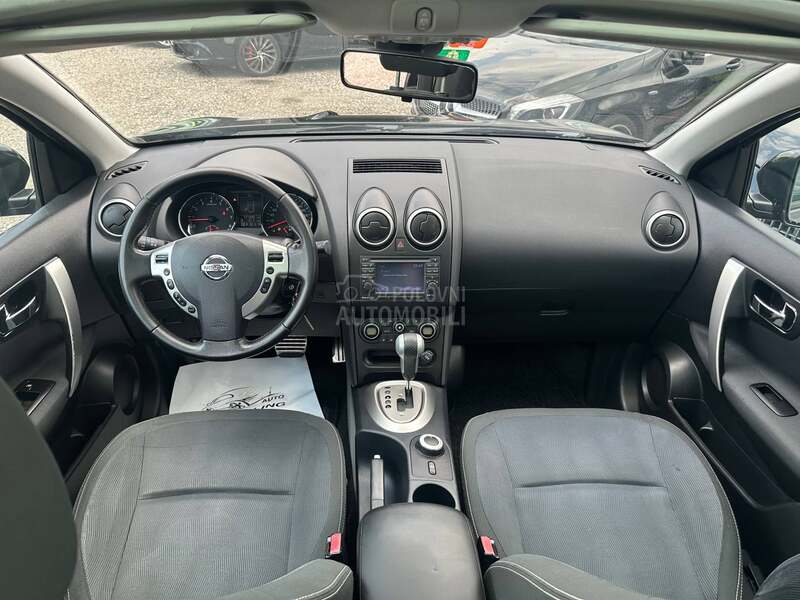 Nissan Qashqai CH/pan0/autōmat