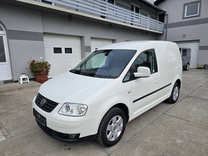 Volkswagen Caddy 1.9 TDI//N O V O//