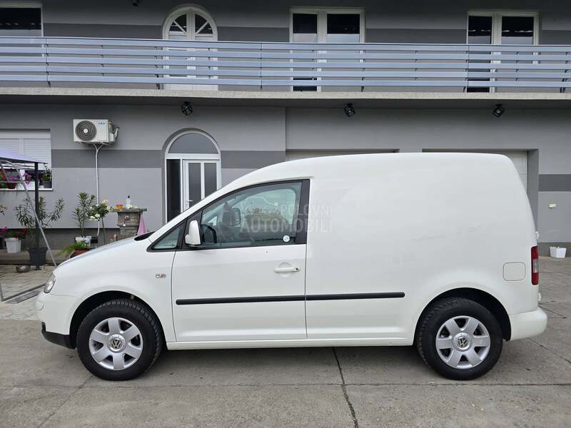 Volkswagen Caddy 1.9 TDI//N O V O//