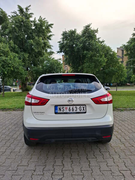 Nissan Qashqai 1.5 DCI