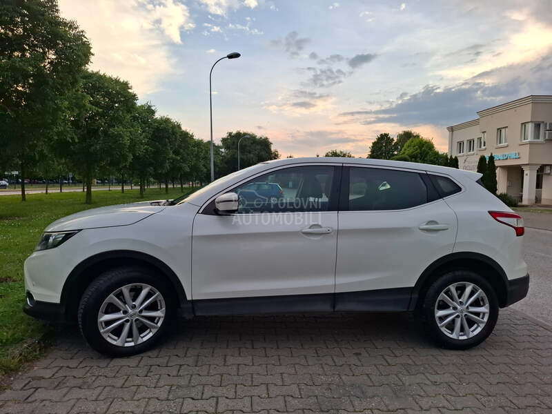 Nissan Qashqai 1.5 DCI