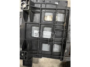 Kompjuter/racunar 1.6tdi za Volkswagen Passat B7