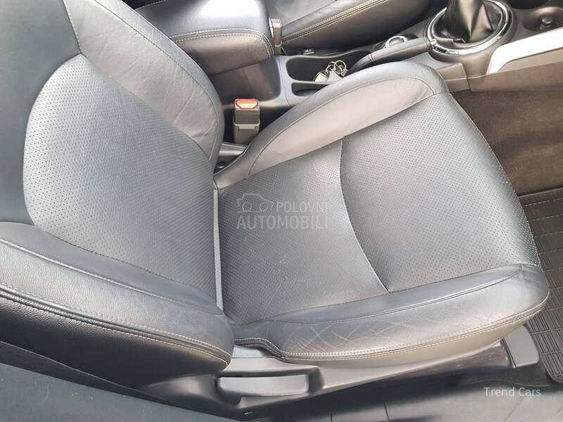 Mitsubishi ASX 1.8 DID P A N O KOZA