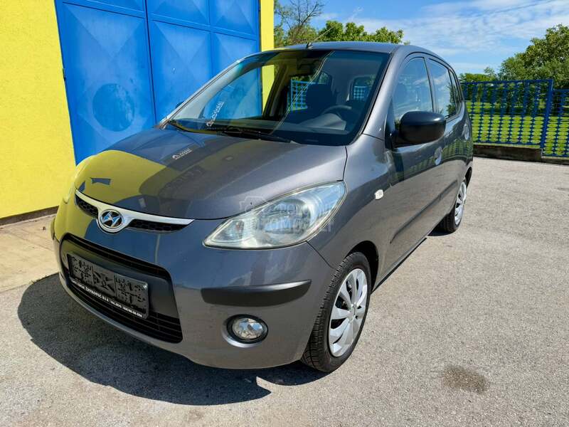 Hyundai i10 1.1b/FABRIČKO STANJE