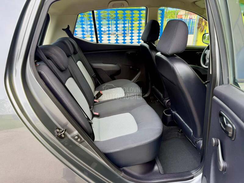 Hyundai i10 1.1b/FABRIČKO STANJE