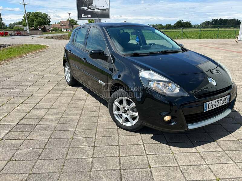 Renault Clio IZVANRED AN