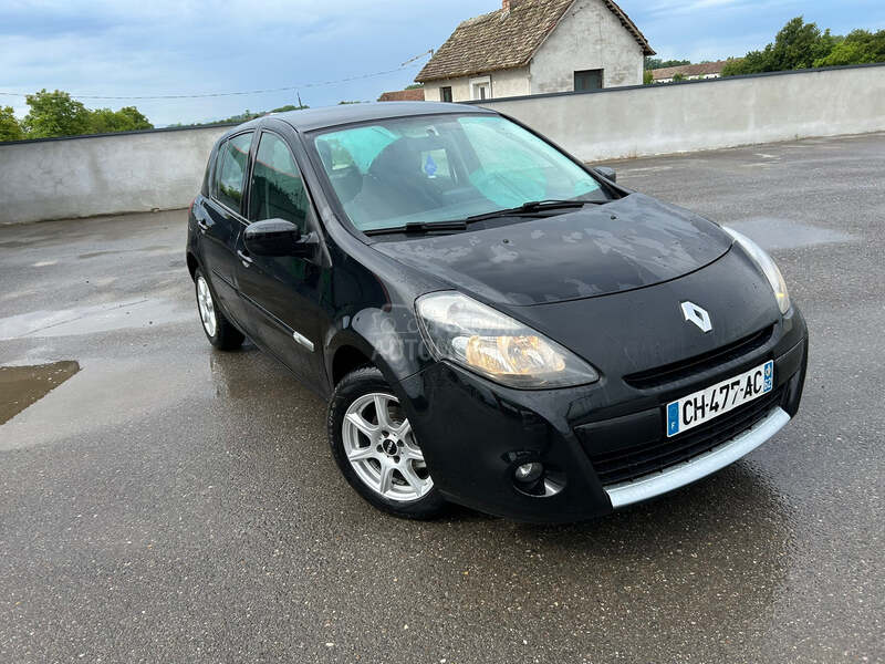 Renault Clio IZVANRED AN