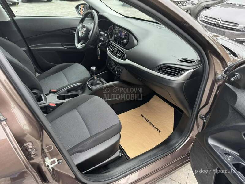 Fiat Tipo 1.4 POP