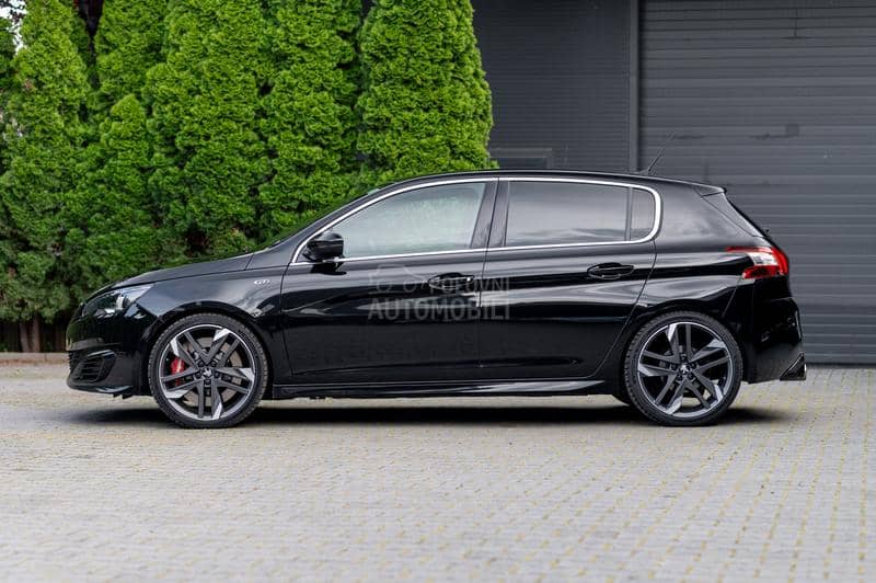 Peugeot 308 GTi 272