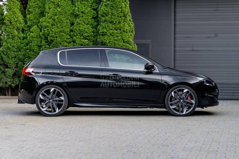 Peugeot 308 GTi 272