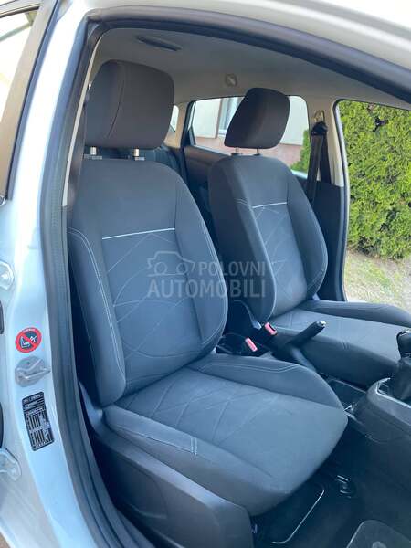 Ford Fiesta SALON.CH