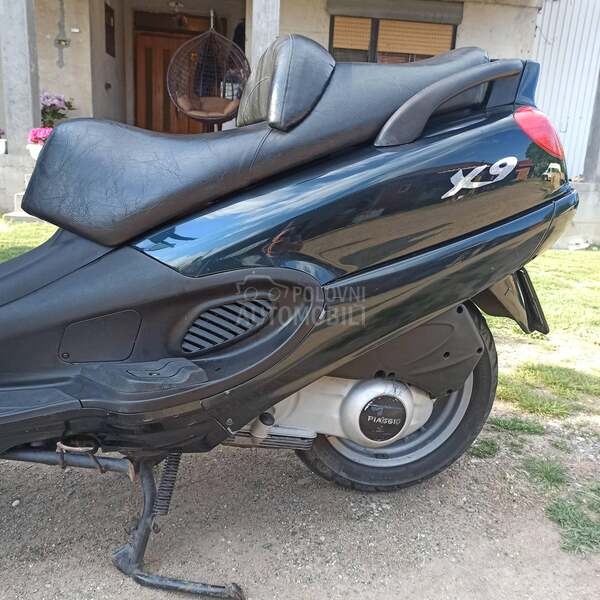 Piaggio x9 180