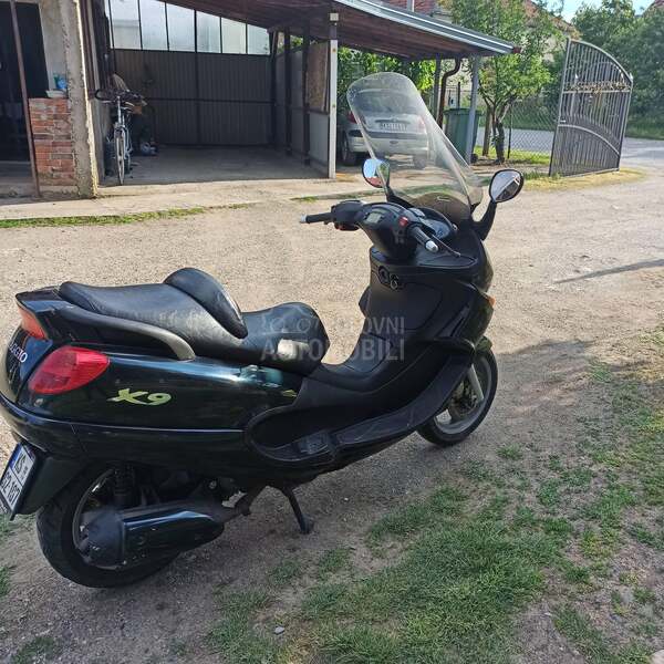Piaggio x9 180