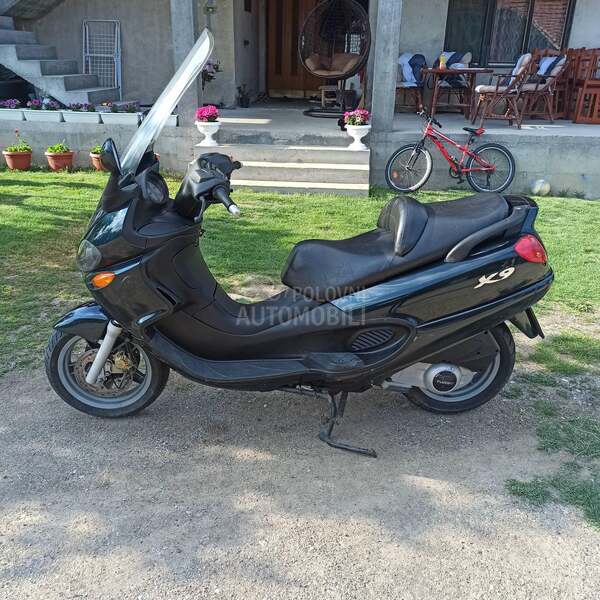 Piaggio x9 180