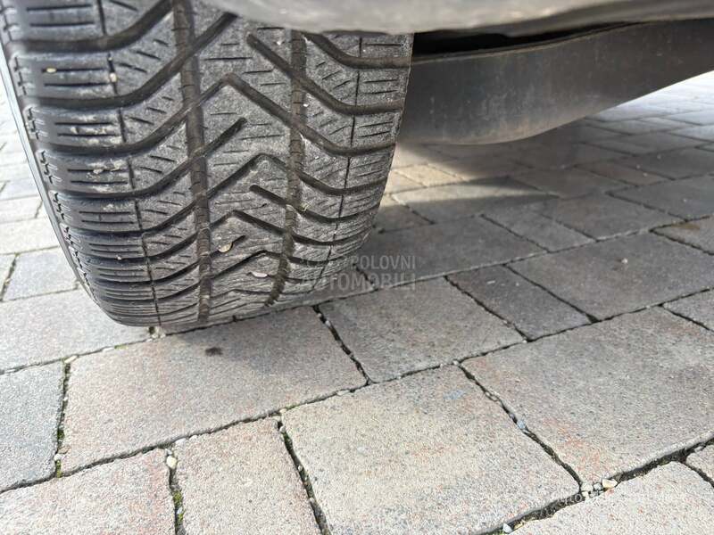 Volkswagen Touran 1,6