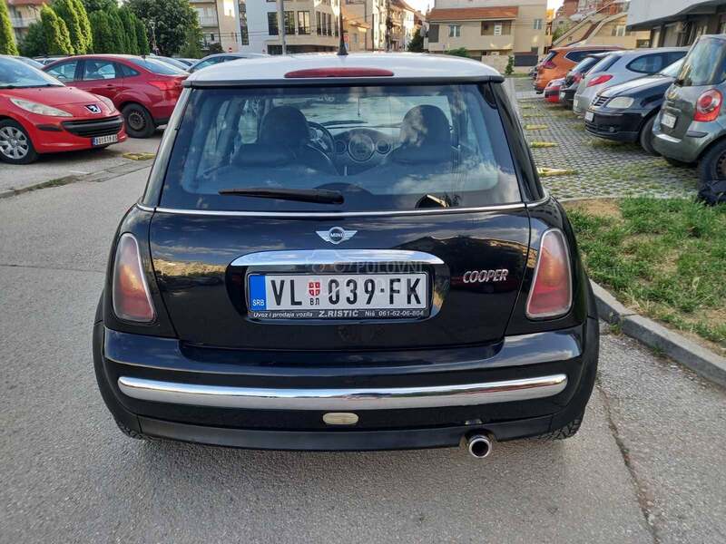 MINI Cooper 1.6