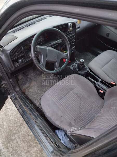 Volkswagen Passat B3 1.8