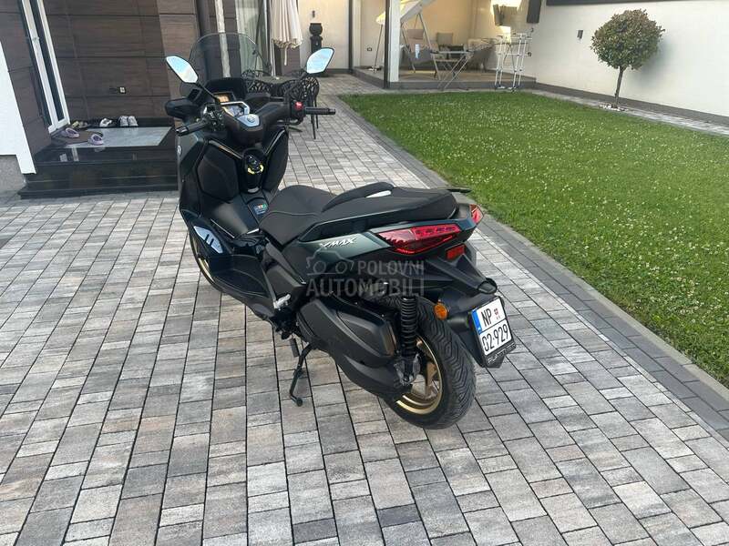 Yamaha x max tech max