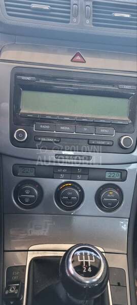 Volkswagen Passat B6 1.6 b tng