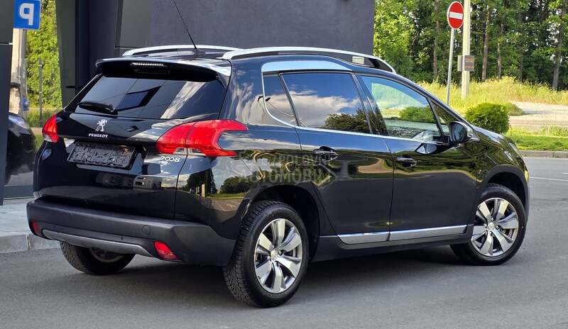Peugeot 2008 1.6eHDI/ALLURE/CH