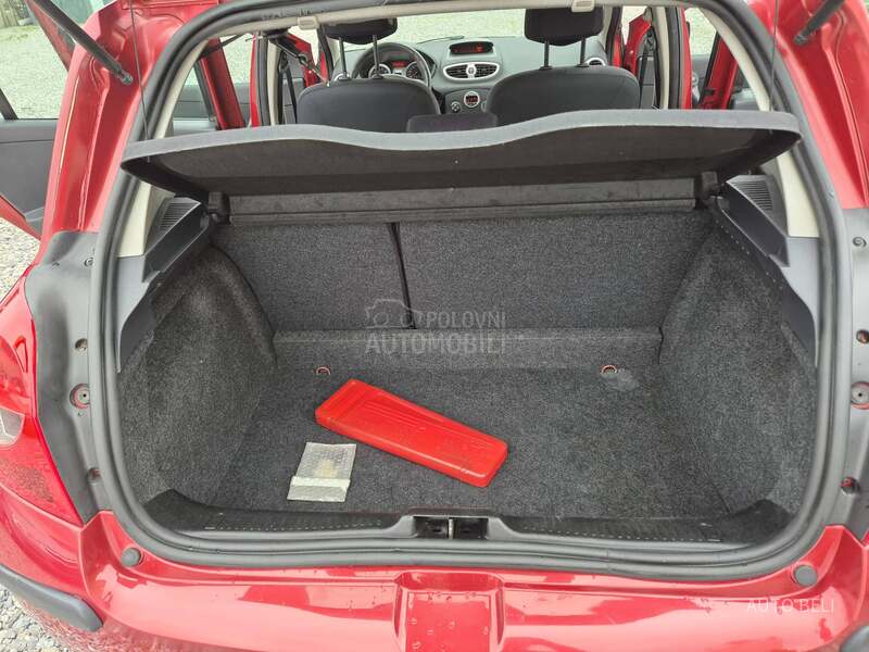Renault Clio 1.4
