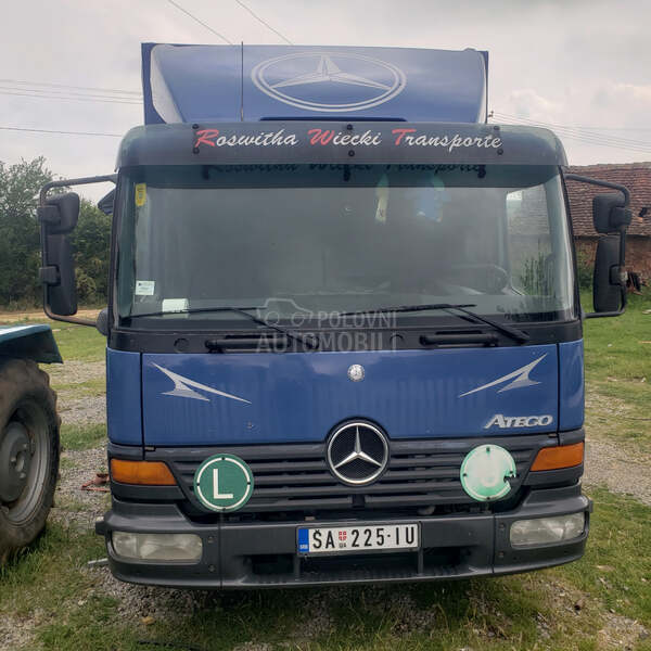 Mercedes Benz 818