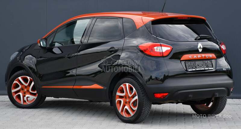 Renault Captur TCe / BAŠ N0V / CH