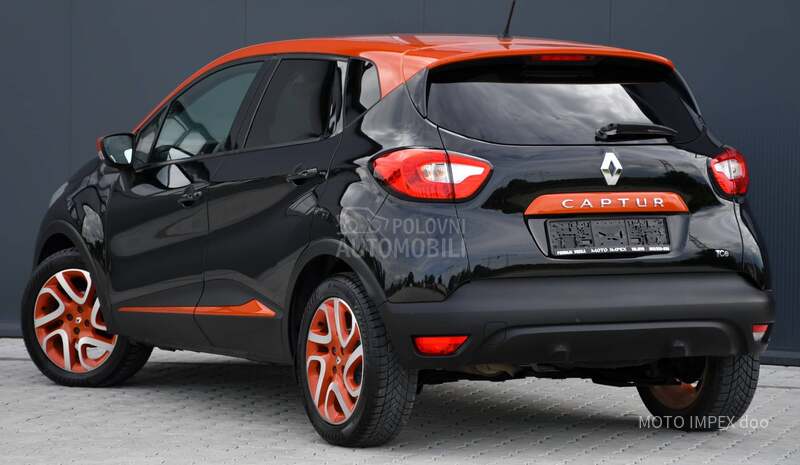 Renault Captur TCe / BAŠ N0V / CH