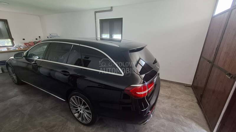 Mercedes Benz E 220 W213 AVANTGARDE