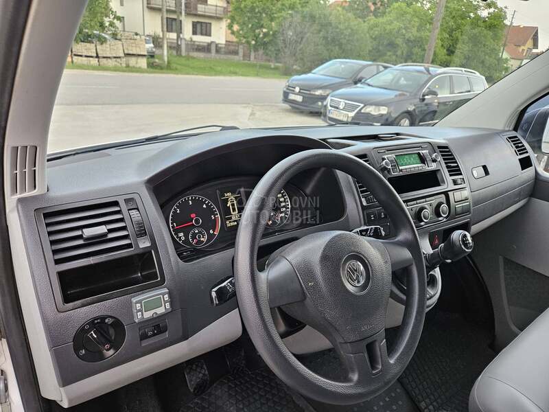 Volkswagen Transporter 