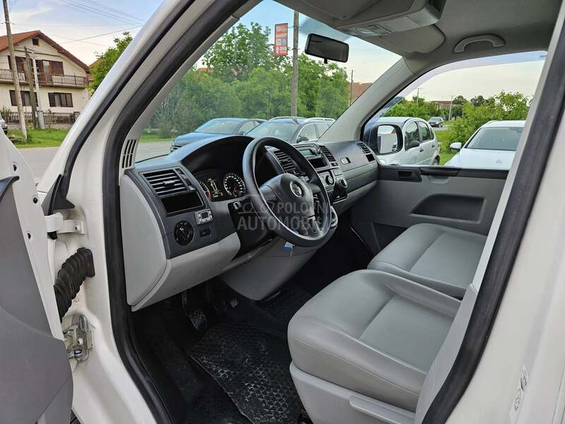 Volkswagen Transporter 