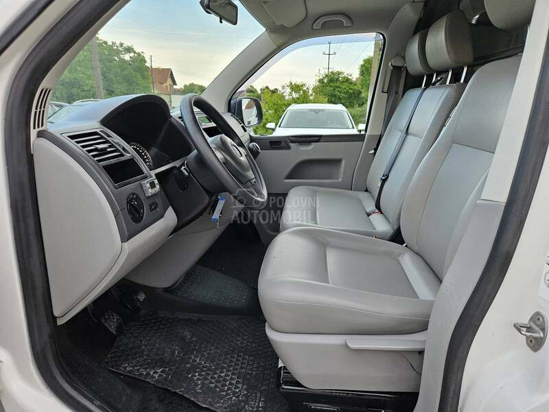Volkswagen Transporter 