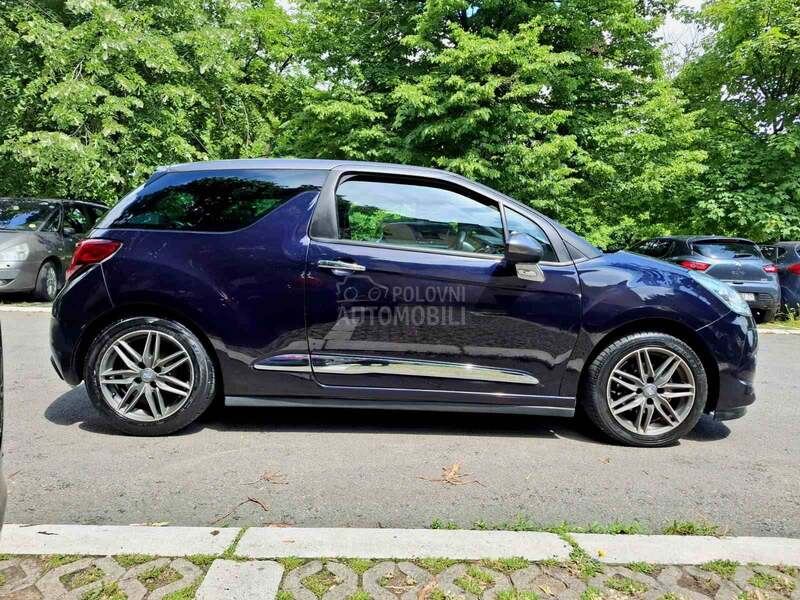 Citroen DS3 1.2 DS3 PURPLE CHIC