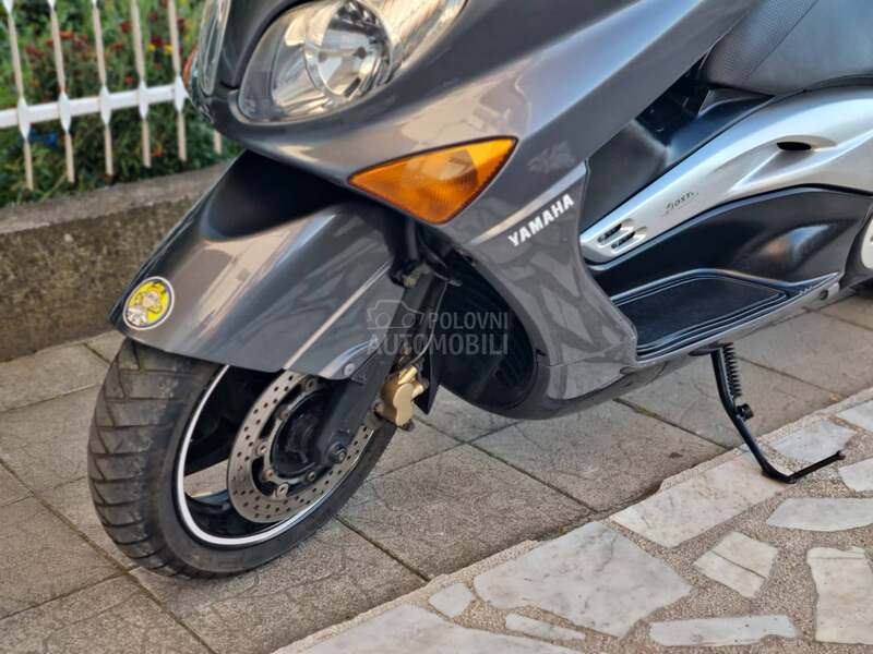Yamaha T MAX SALONSKO STANJE