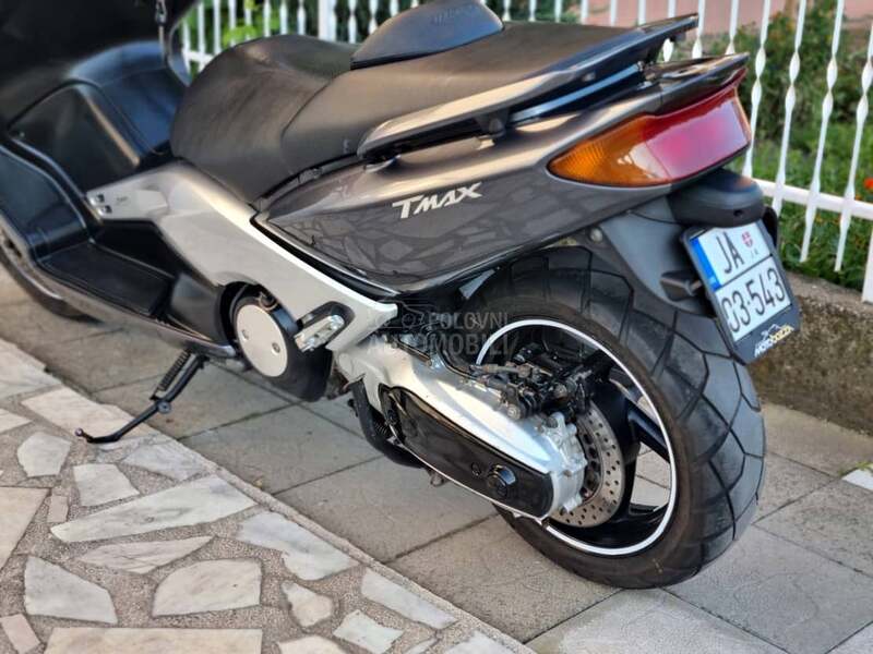 Yamaha T MAX SALONSKO STANJE