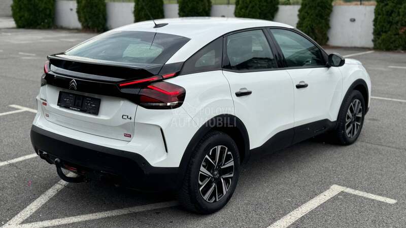 Citroen C4 34000 k.m M.A.T.i.K