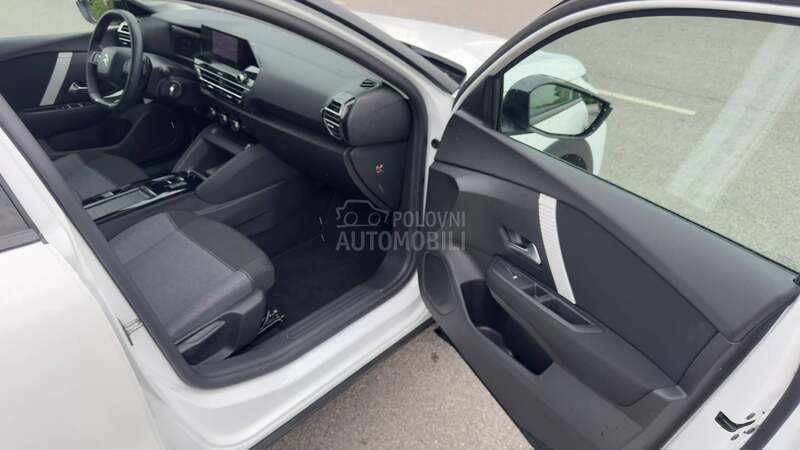 Citroen C4 34000 k.m M.A.T.i.K