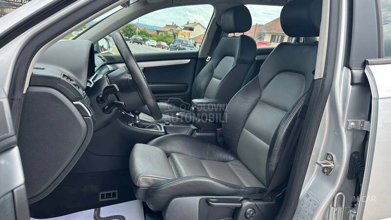 Audi A4 koza/xenon/ N O V