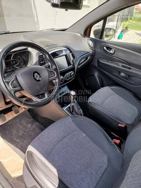 Renault Captur 1.5 DCI INTENSE 110
