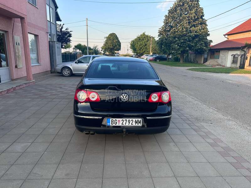 Volkswagen Passat B6 2.0 tdi higline