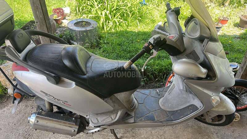 Kymco Grand dink 250