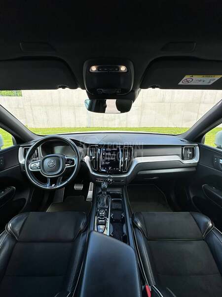 Volvo XC60 D4 R-DESIGN