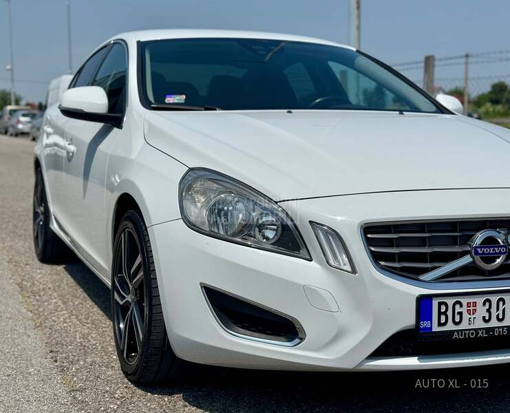 Volvo S60 1.6 E HDI  // N.O.V